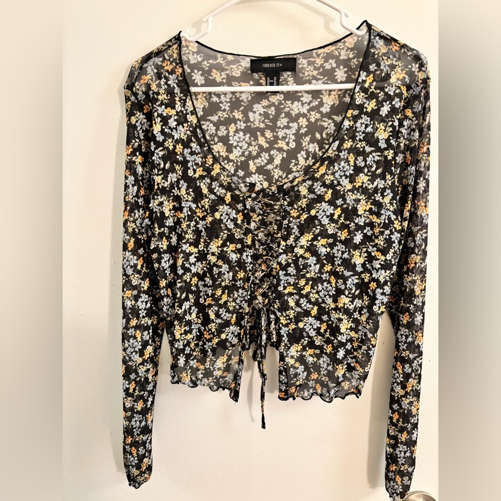 Forever 21 0X Black Floral Lace-Up Blouse
